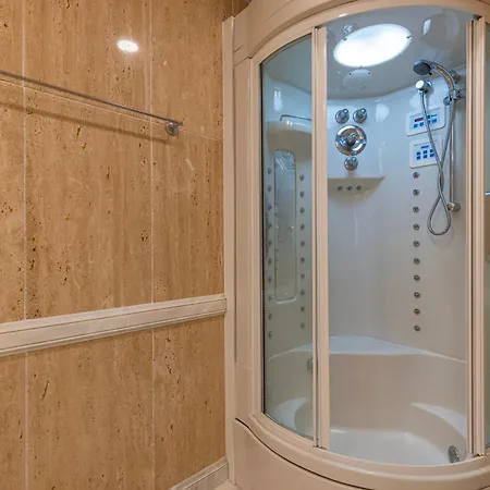 Windmill Beachfront *