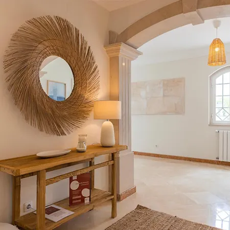 Villa Windmill Beachfront *