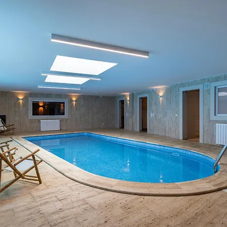 Windmill Beachfront Villa