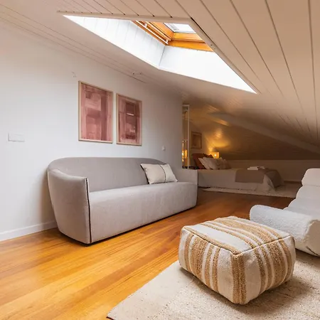 Windmill Beachfront Villa *