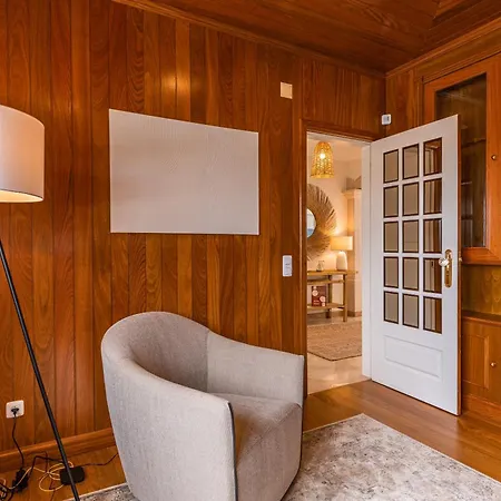 Windmill Beachfront * Colares