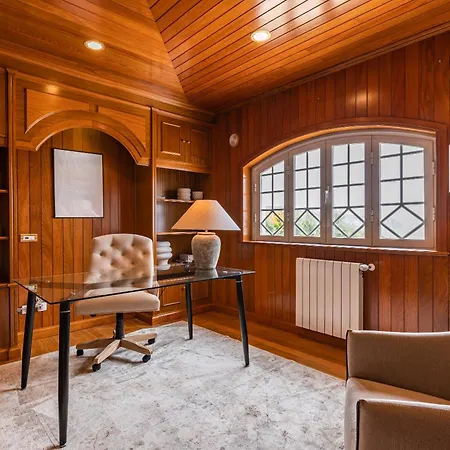 Villa Windmill Beachfront *