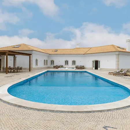 Villa Windmill Beachfront Colares