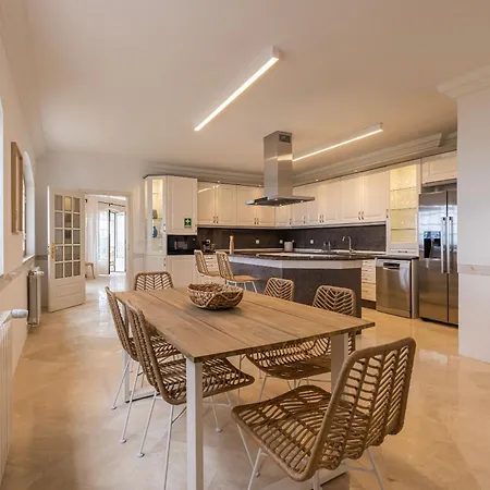 Villa Windmill Beachfront *