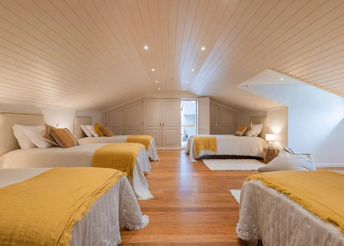 Windmill Beachfront Vila