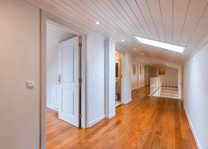 Windmill Beachfront Vila *