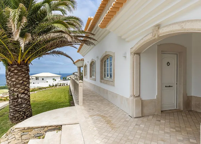 Windmill Beachfront Vila *