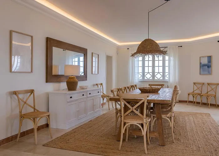 Vila Windmill Beachfront Colares