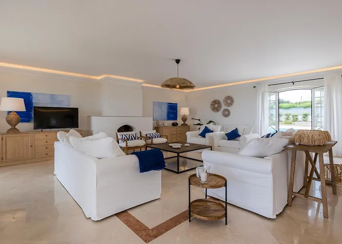 Vila Windmill Beachfront